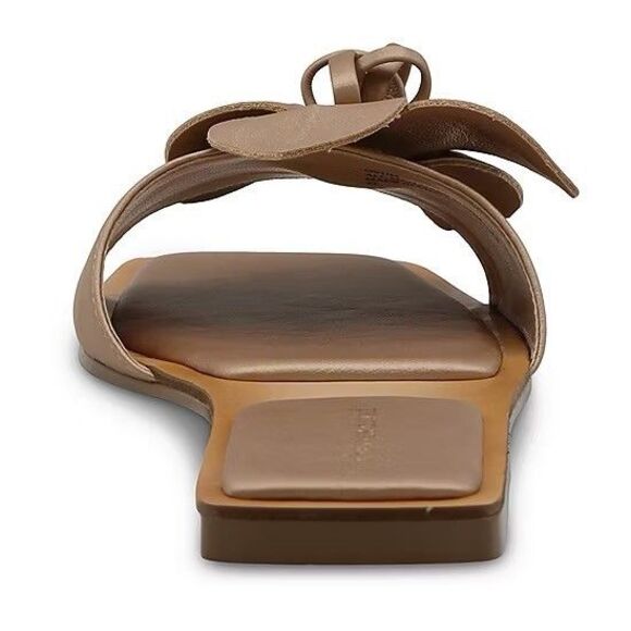 Charles David Womens Ovum Flat Sandals Floral Flower Gold Slip On Size 9 NWOT - Picture 3 of 7